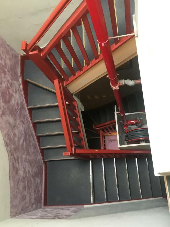 Market Tavern Hostel & Bar 墨尔本 外观 照片